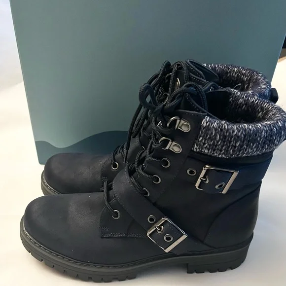 Cliff By White Mountain Woman’s Boots Size 7.5 NIB - Picture 6 of 10